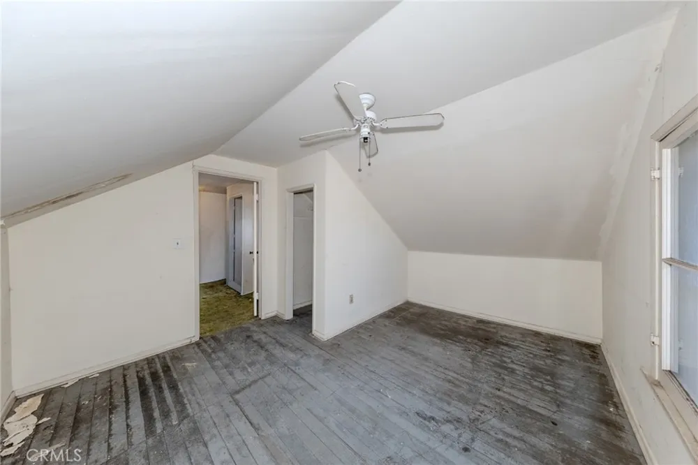 1619 S Glendora Avenue Glendora, CA 91740