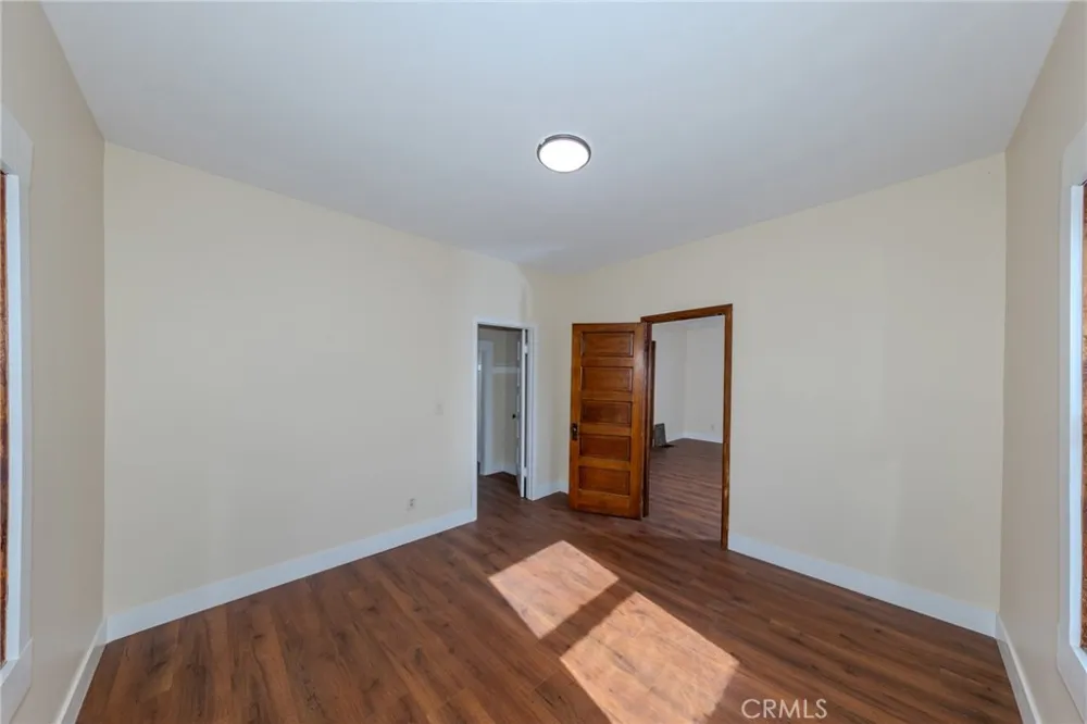 1619 S Glendora Avenue Glendora, CA 91740