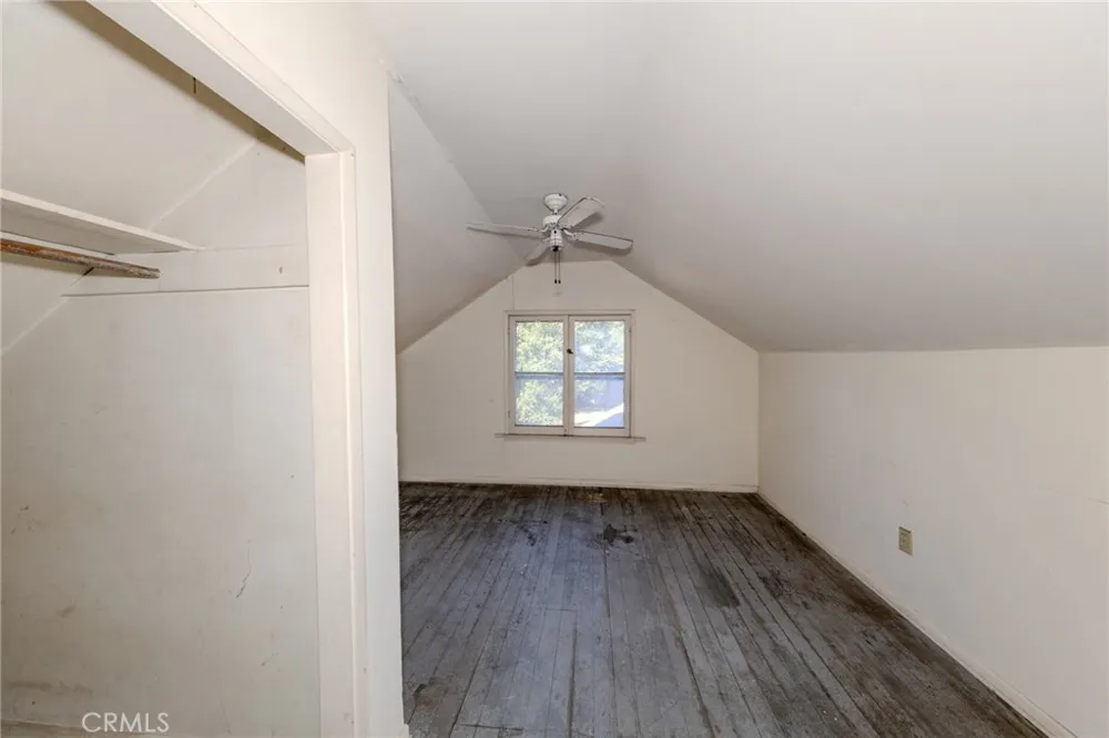 1619 S Glendora Avenue Glendora, CA 91740