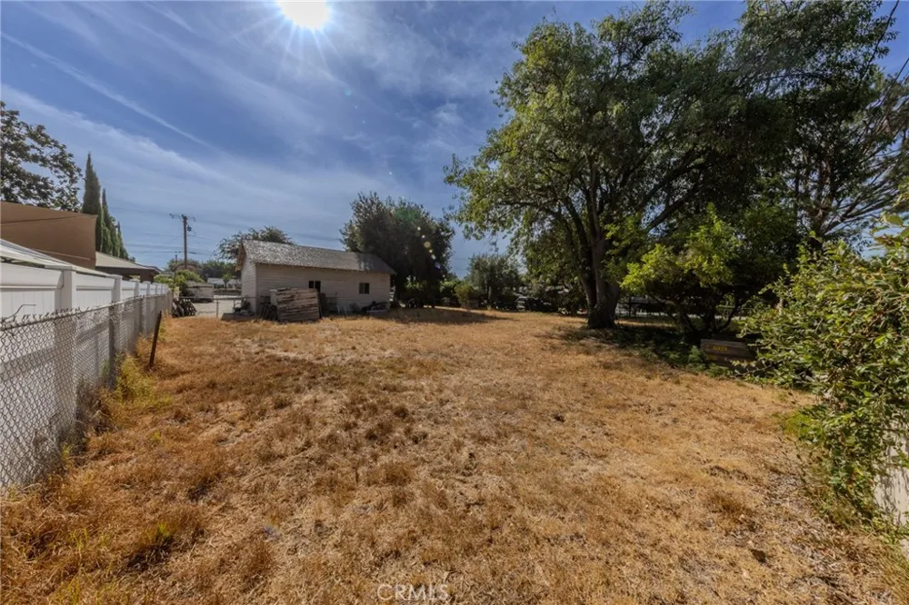 1619 S Glendora Avenue Glendora, CA 91740