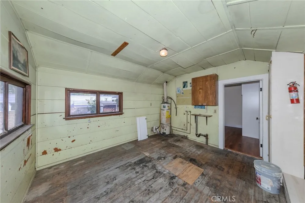 1619 S Glendora Avenue Glendora, CA 91740