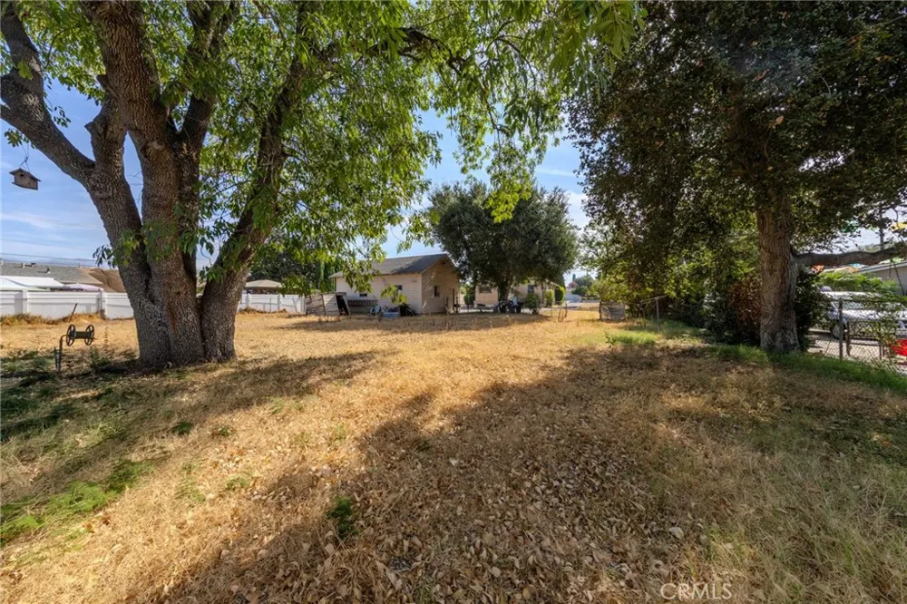 1619 S Glendora Avenue Glendora, CA 91740