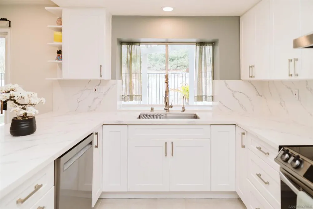 11128 Accra Lane San Diego, CA 92131