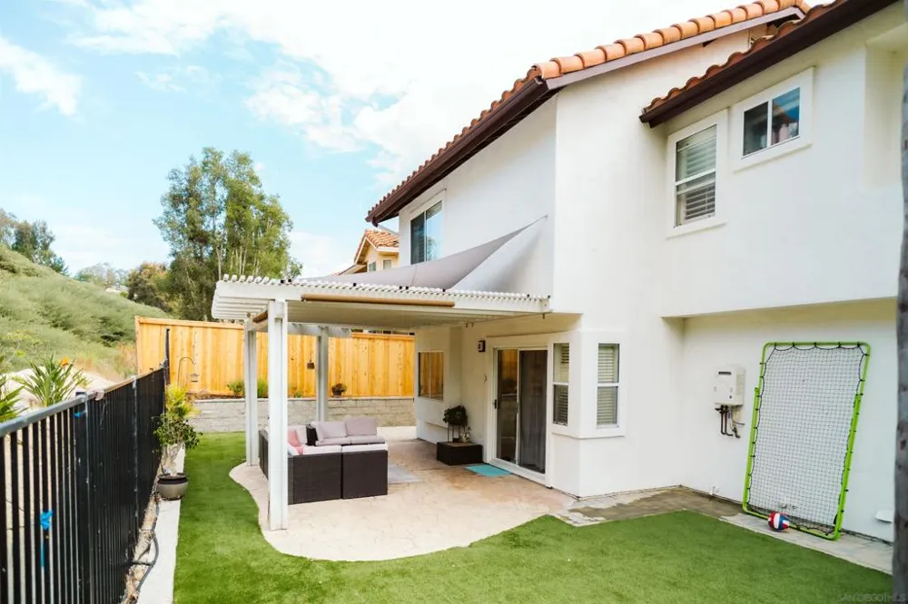 11128 Accra Lane San Diego, CA 92131