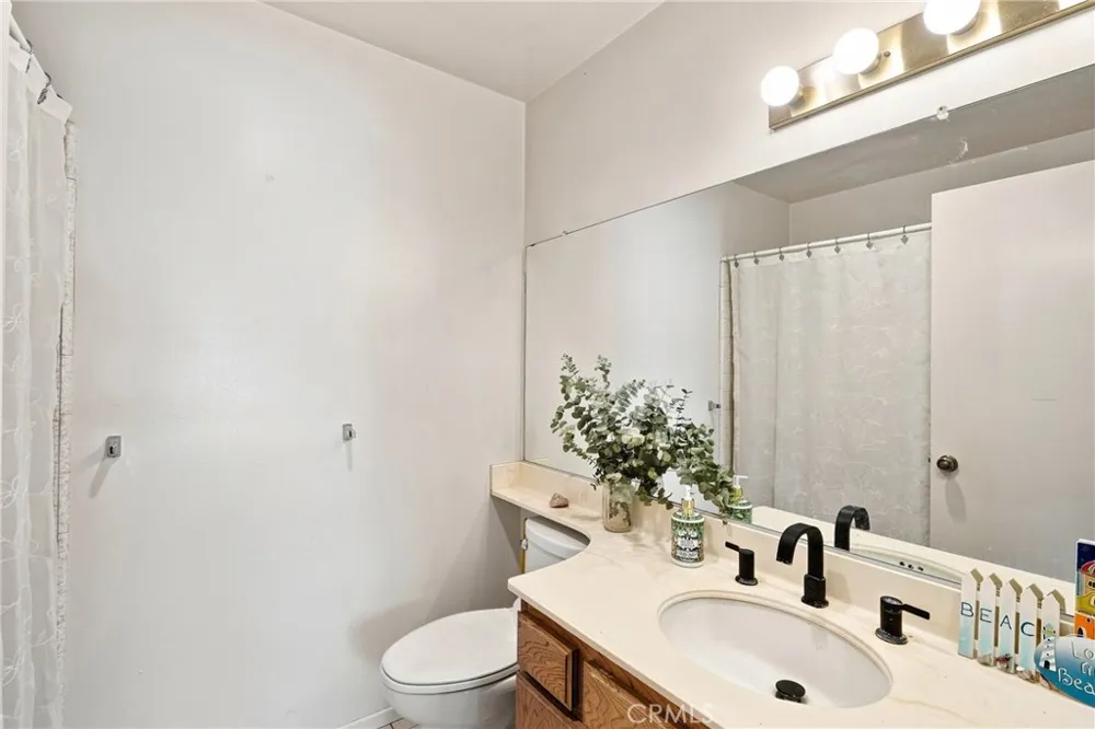4390 Valley Drive Santa Maria, CA 93455