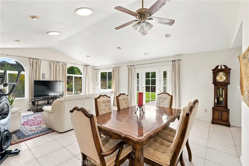4390 Valley Drive Santa Maria, CA 93455