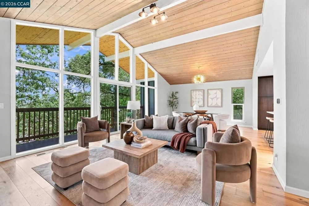 859 Mountain View Dr Lafayette, CA 94549