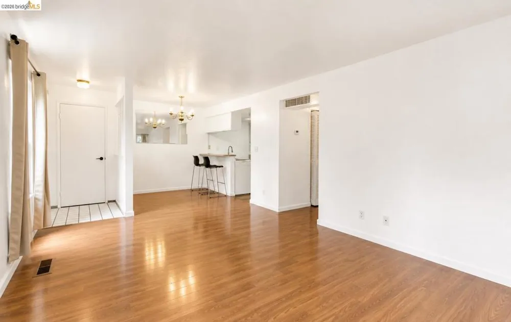 51 Massolo Dr #C Pleasant Hill, CA 94523