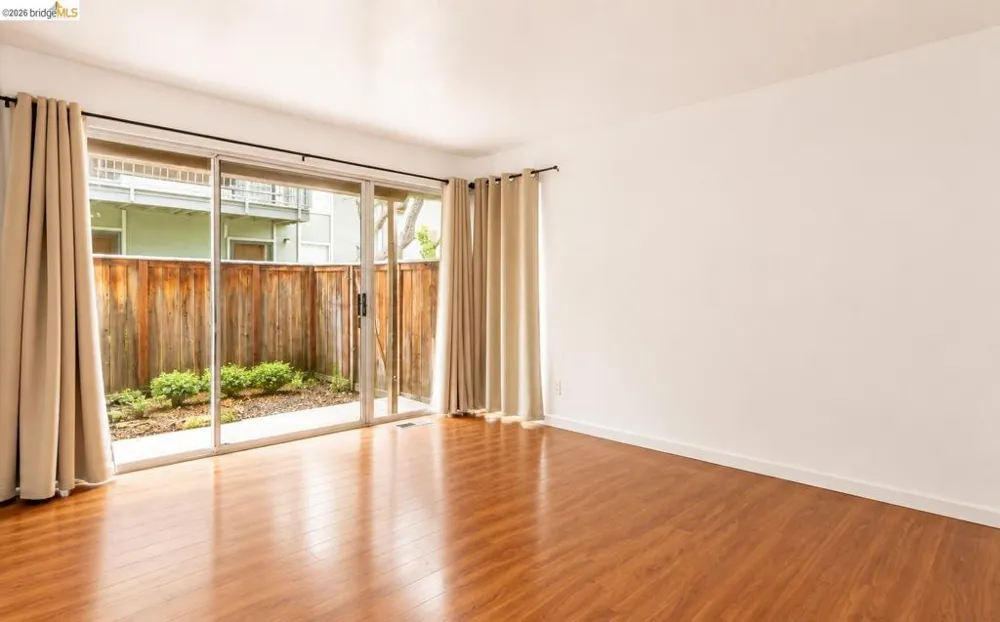 51 Massolo Dr #C Pleasant Hill, CA 94523