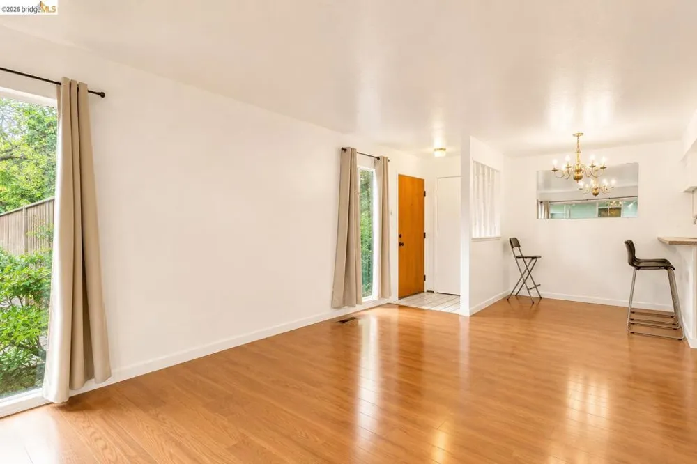 51 Massolo Dr #C Pleasant Hill, CA 94523