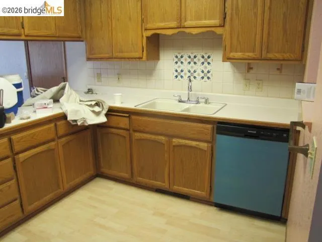 21120 HEMLOCK  ST. Groveland, CA 95321