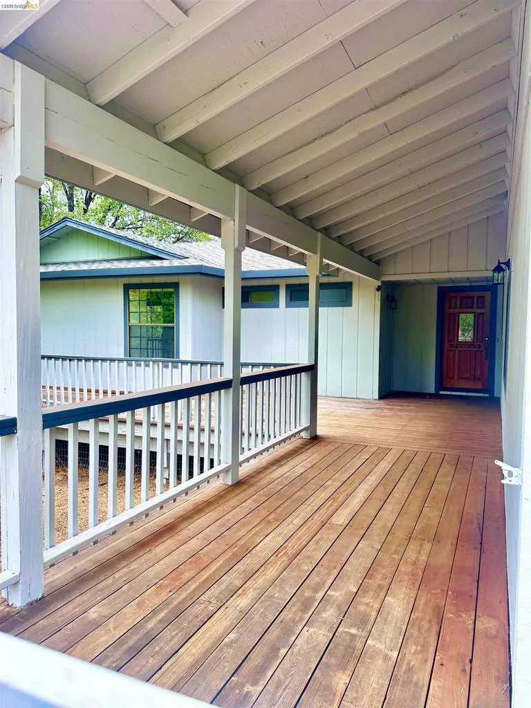 21120 HEMLOCK  ST. Groveland, CA 95321