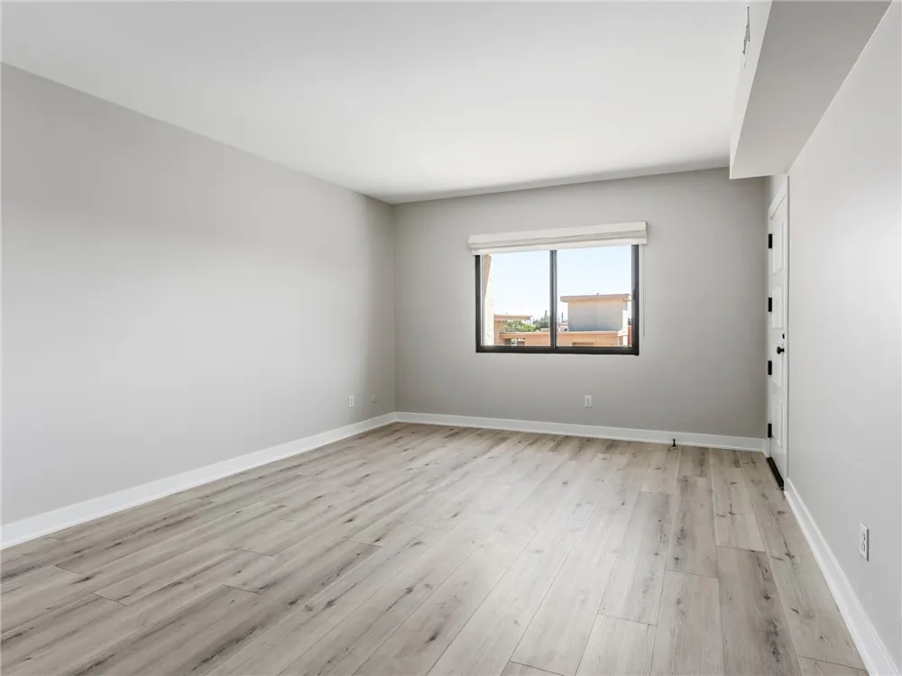 900 Cedar Street #301 El Segundo, CA 90245