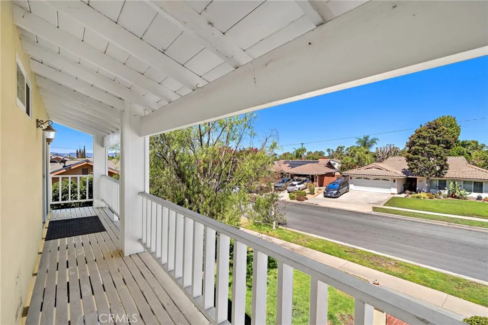 25042 Greenbay Drive Lake Forest, CA 92630