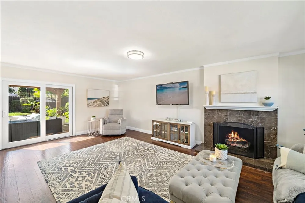 25042 Greenbay Drive Lake Forest, CA 92630