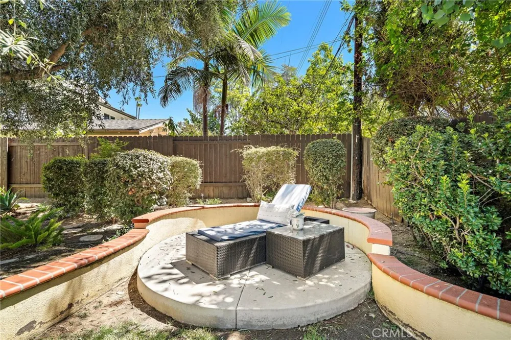 25042 Greenbay Drive Lake Forest, CA 92630