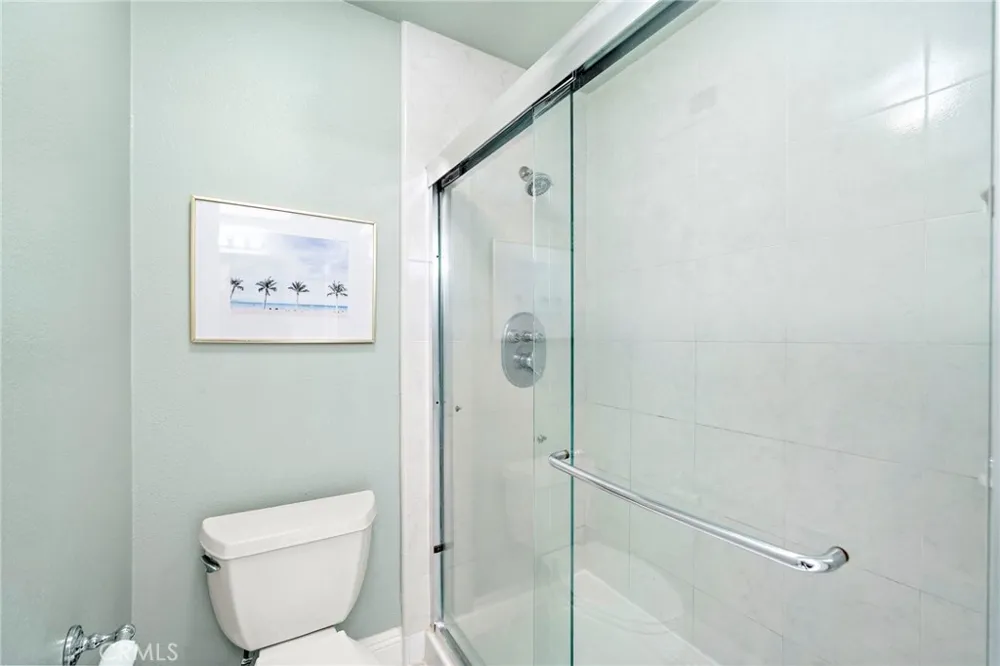 25042 Greenbay Drive Lake Forest, CA 92630