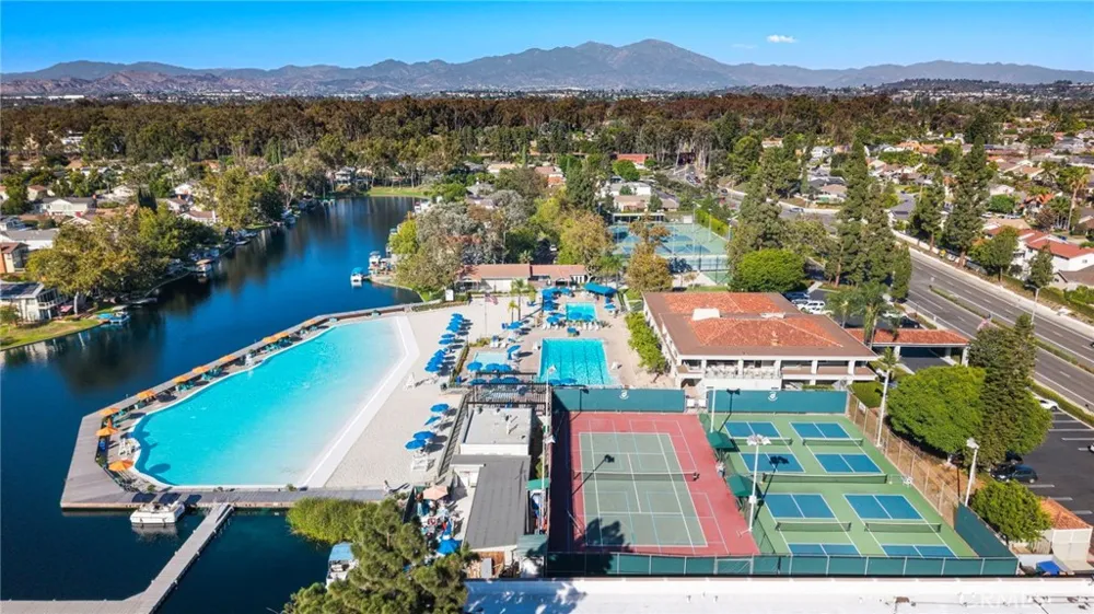 25042 Greenbay Drive Lake Forest, CA 92630