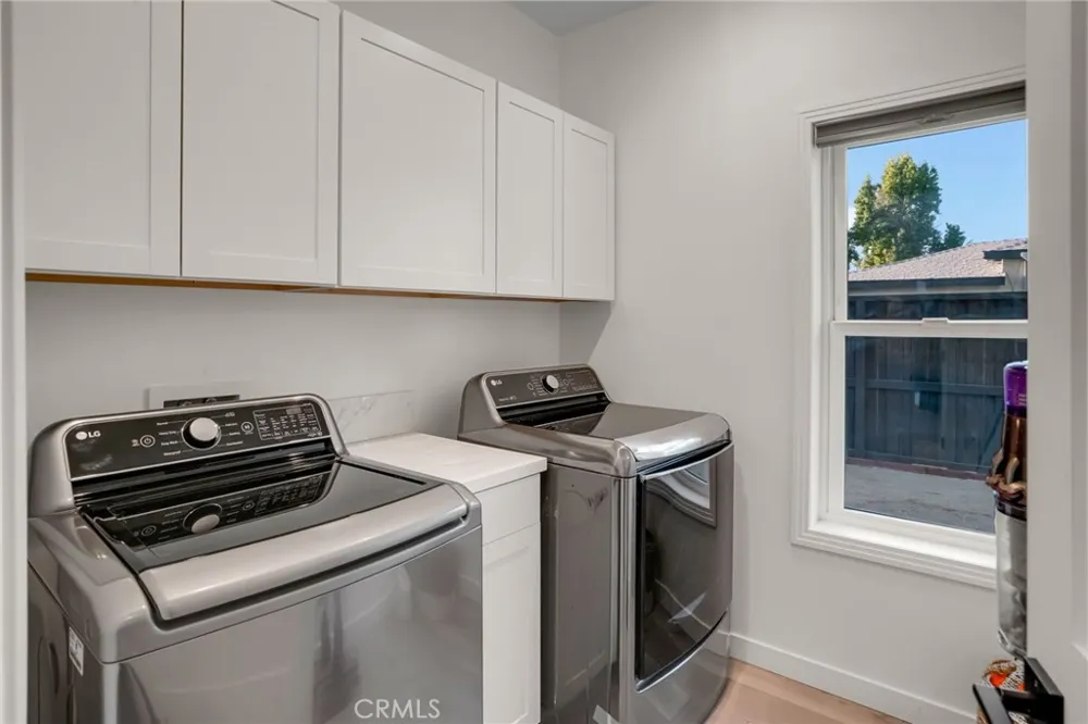 22432 Berdon Street Woodland Hills, CA 91367