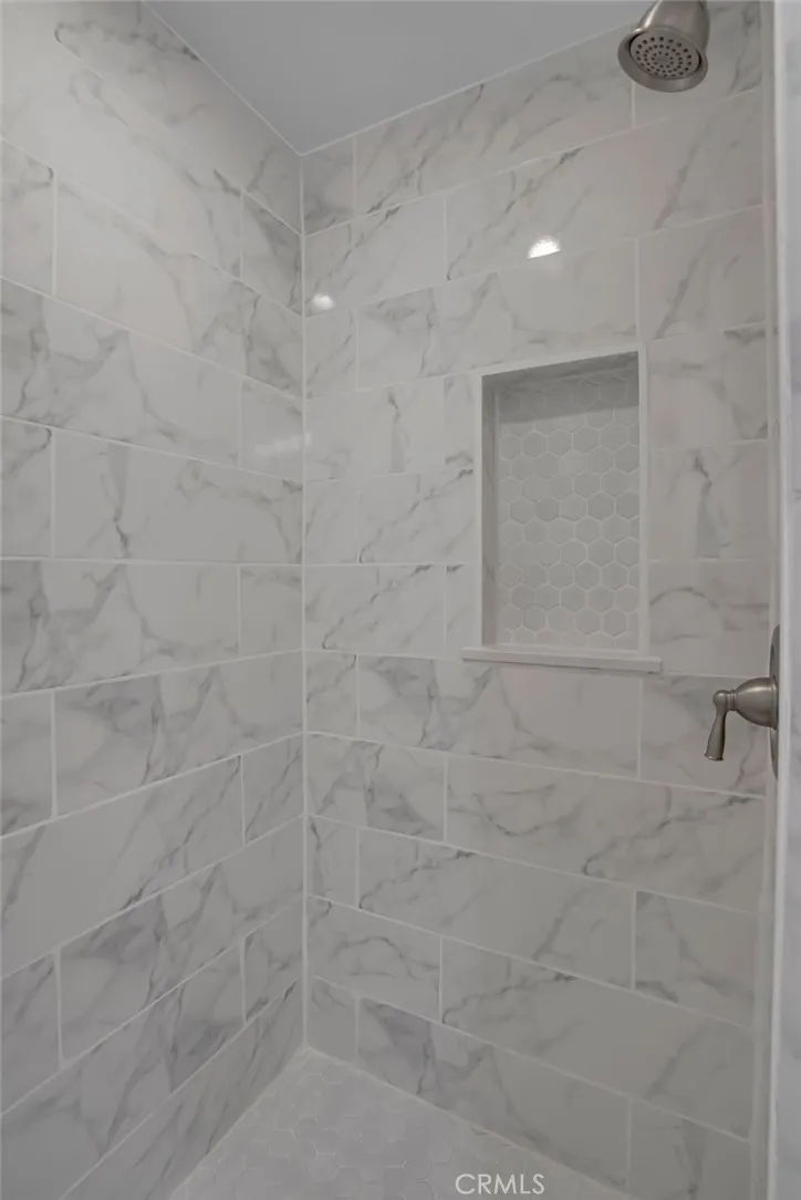 22432 Berdon Street Woodland Hills, CA 91367