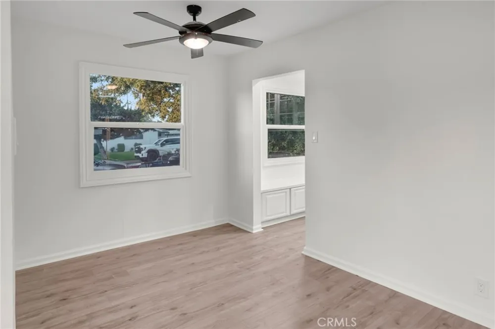 22432 Berdon Street Woodland Hills, CA 91367