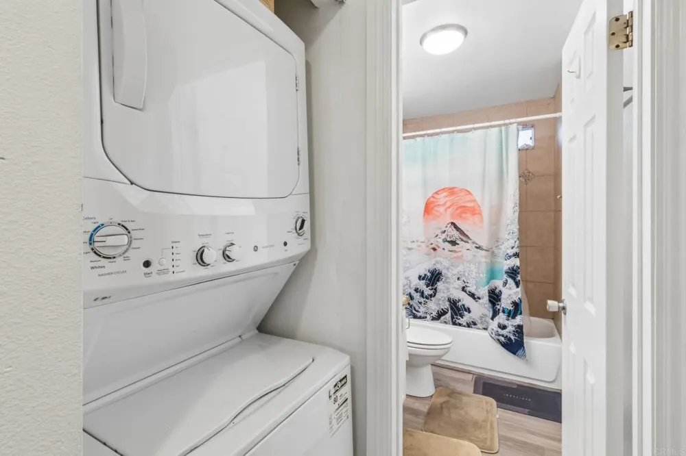 1472 Iris Avenue #2 Imperial Beach, CA 91932