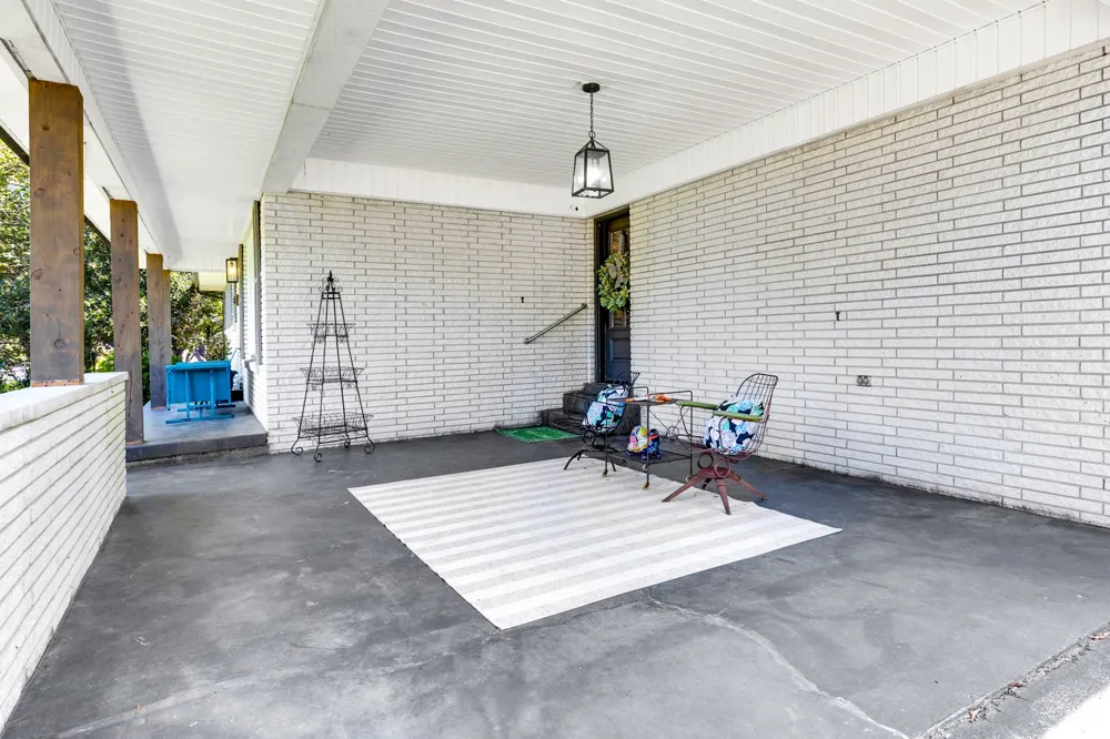 1508 Turnpike Rd Summertown, TN 38483