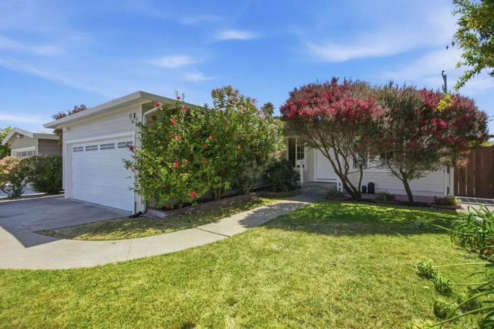 1546 Maxine Avenue San Mateo, CA 94401