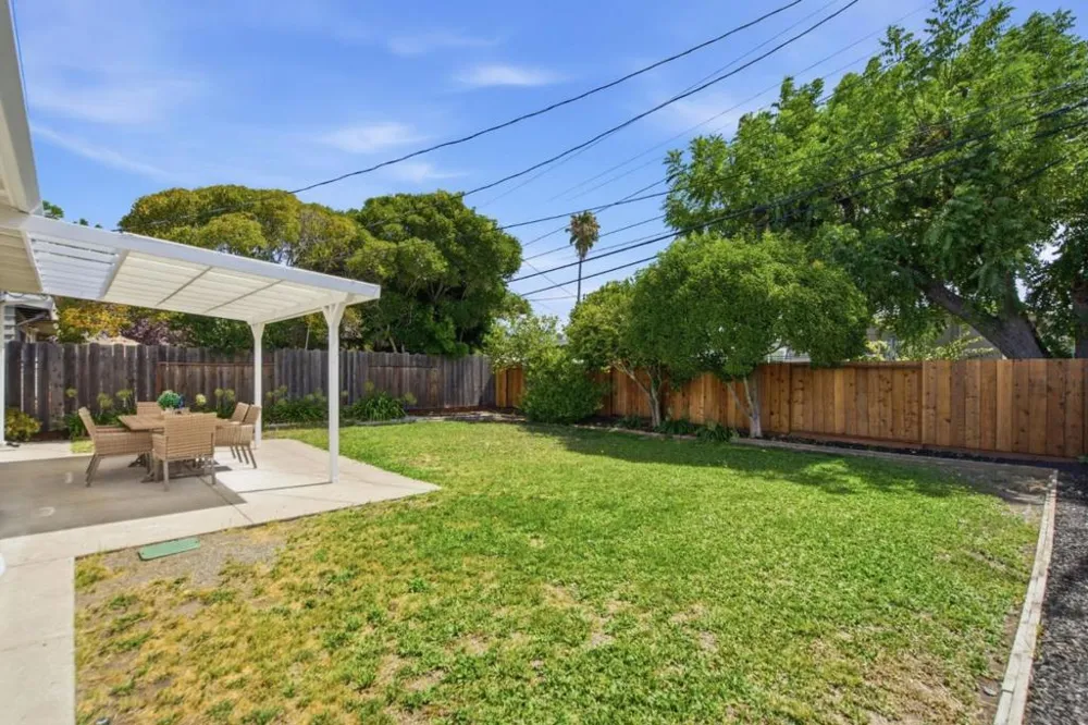1546 Maxine Avenue San Mateo, CA 94401