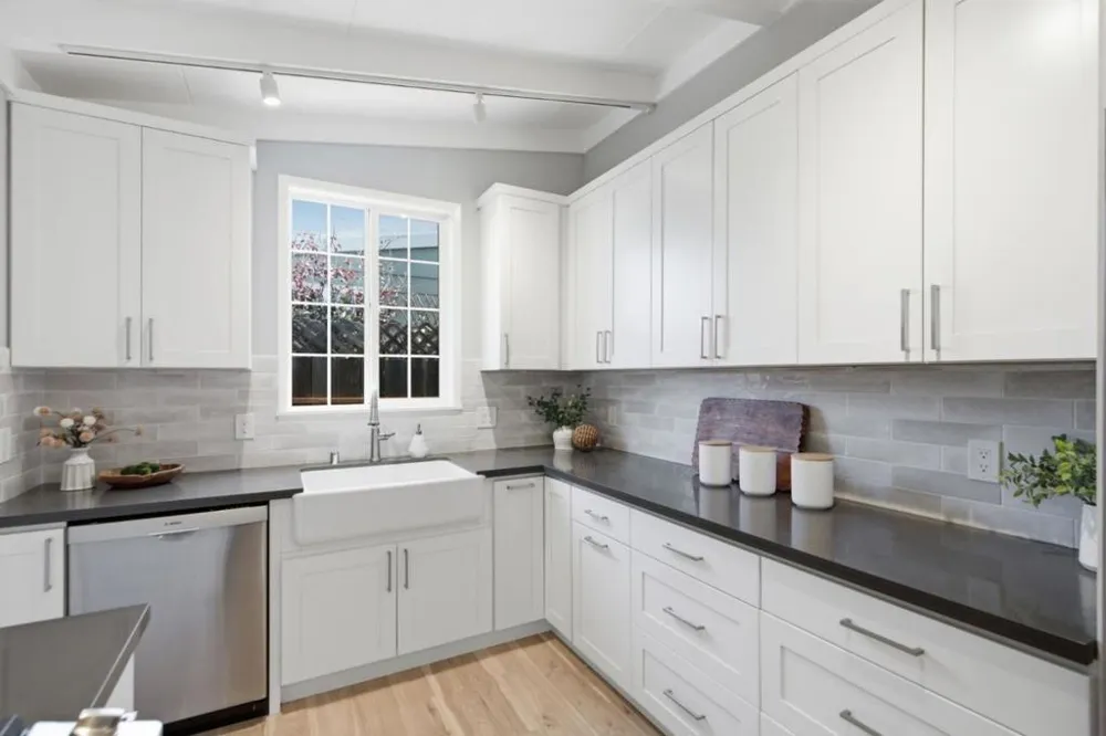 1546 Maxine Avenue San Mateo, CA 94401