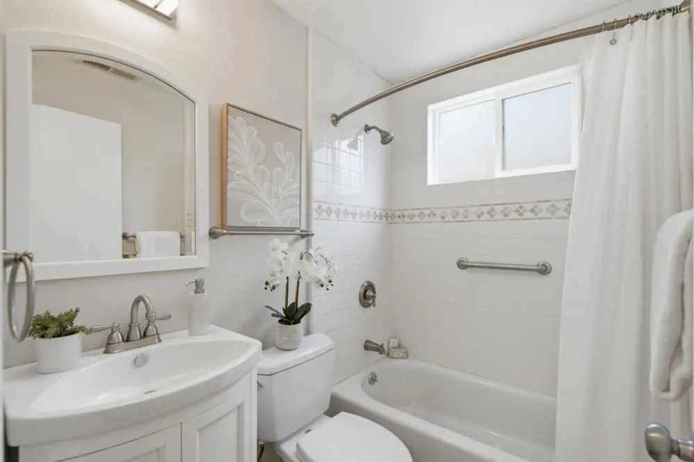 1546 Maxine Avenue San Mateo, CA 94401