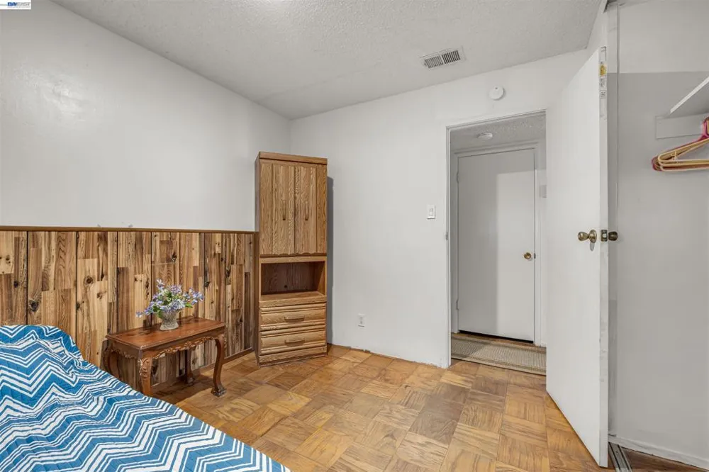 713 Falcon Drive Vallejo, CA 94589