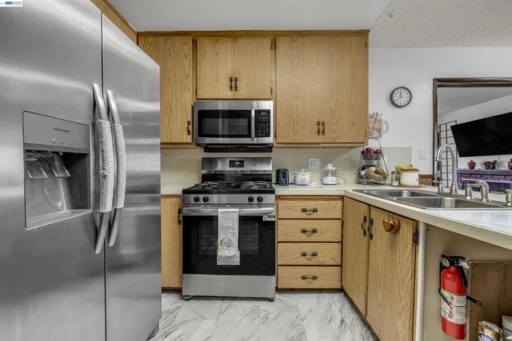 713 Falcon Drive Vallejo, CA 94589