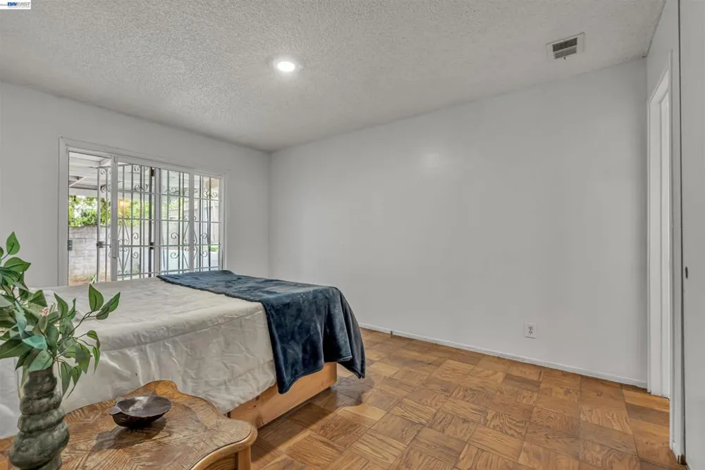 713 Falcon Drive Vallejo, CA 94589