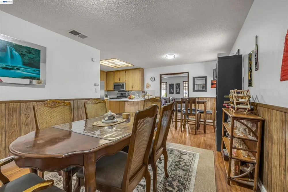 713 Falcon Drive Vallejo, CA 94589