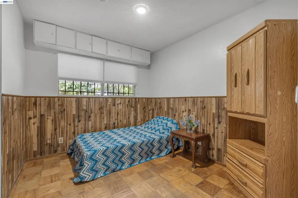 713 Falcon Drive Vallejo, CA 94589