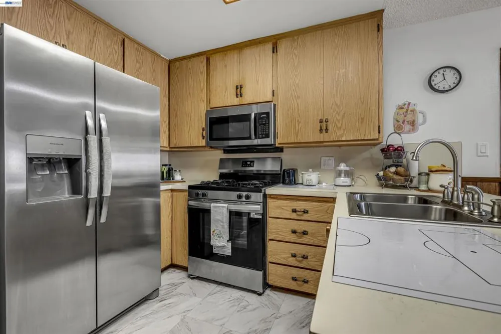 713 Falcon Drive Vallejo, CA 94589