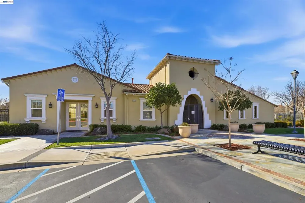 3582 Cinnamon Ridge Rd San Ramon, CA 94582