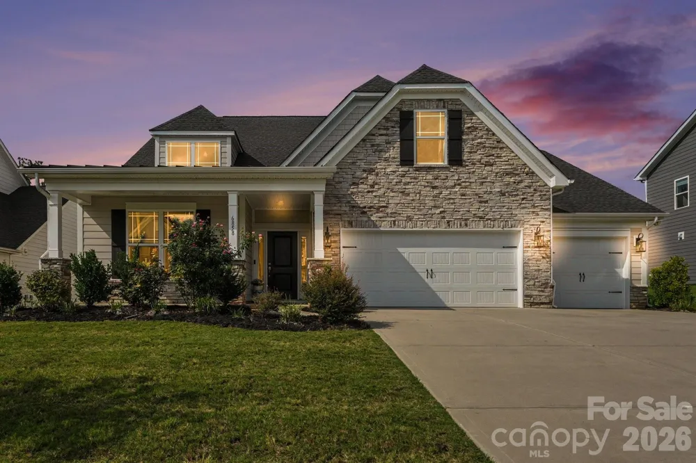 6858 Hunts Mesa Drive Fort Mill, SC 29707
