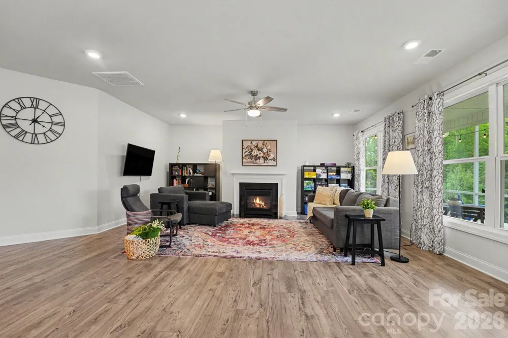 6858 Hunts Mesa Drive Fort Mill, SC 29707