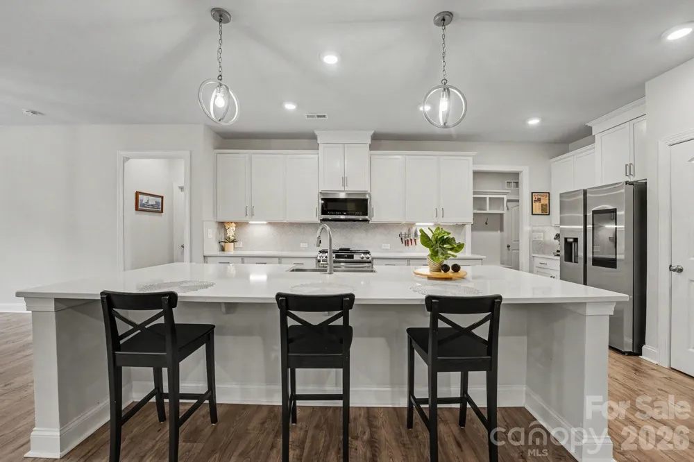 6858 Hunts Mesa Drive Fort Mill, SC 29707