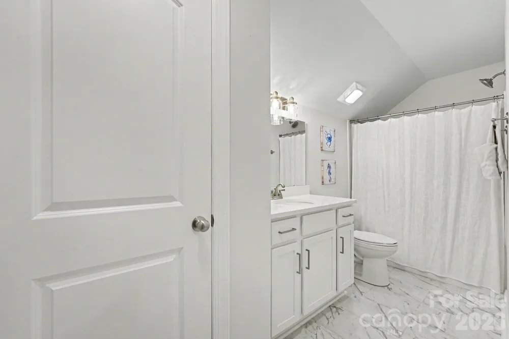 6858 Hunts Mesa Drive Fort Mill, SC 29707