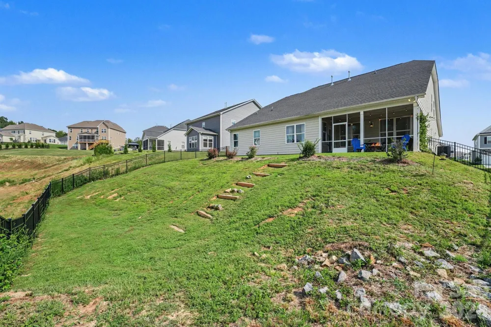 6858 Hunts Mesa Drive Fort Mill, SC 29707
