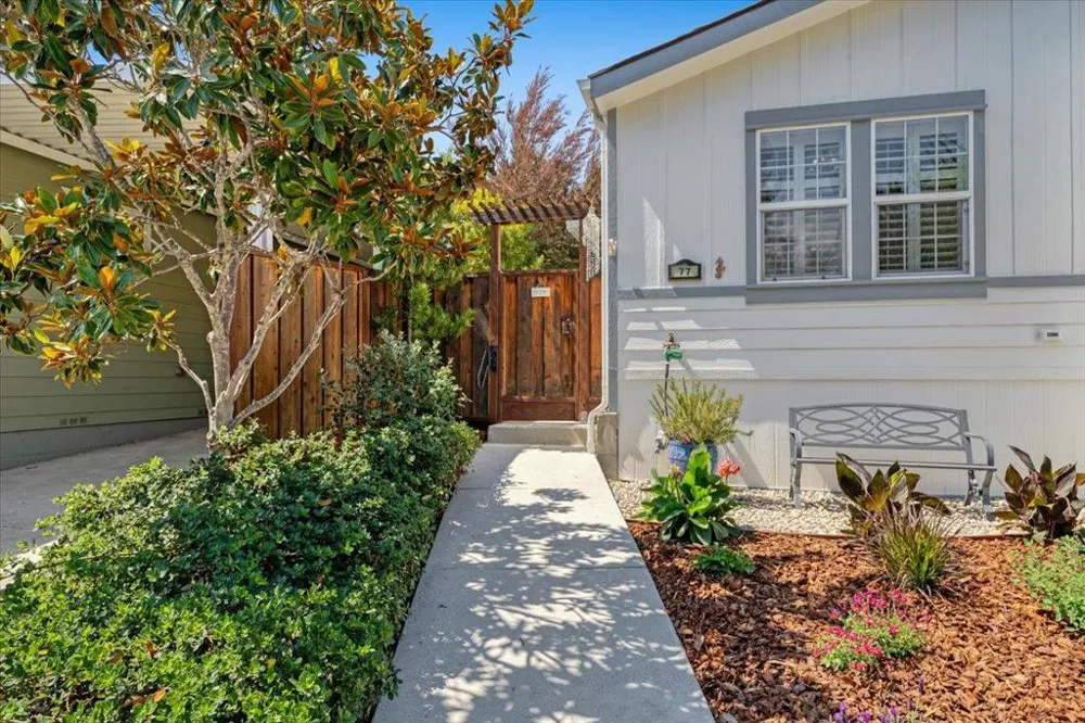 300 Plum Street #77 Capitola, CA 95010