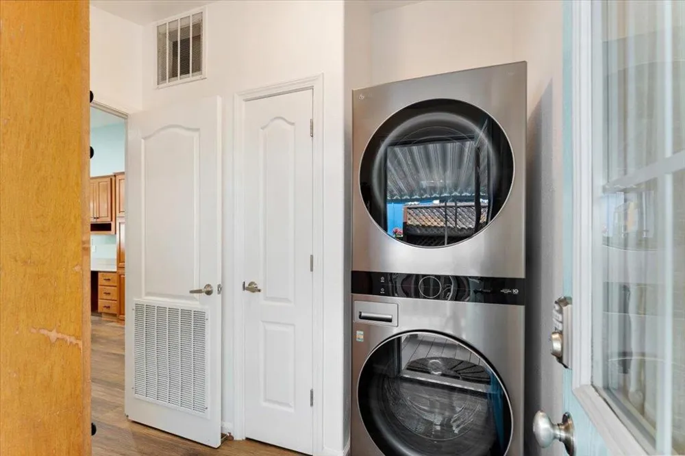 300 Plum Street #77 Capitola, CA 95010