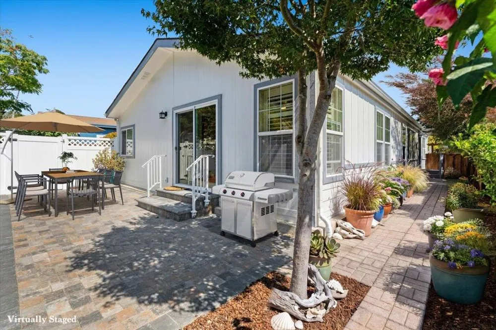 300 Plum Street #77 Capitola, CA 95010