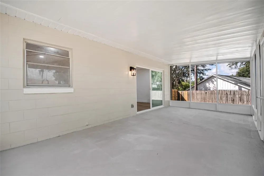 11424 MANDARIN DRIVE Clermont, FL 34711