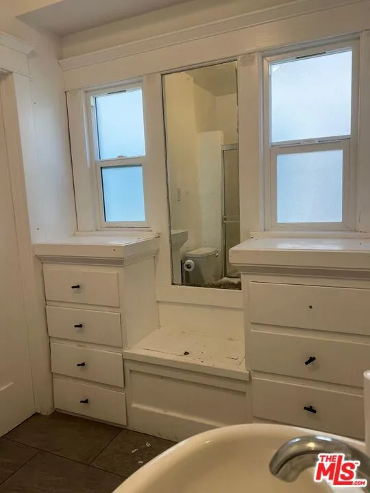 1028 Broad Avenue Los Angeles, CA 90744