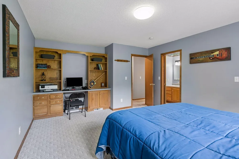 13185 Island View Drive NW Elk River, MN 55330