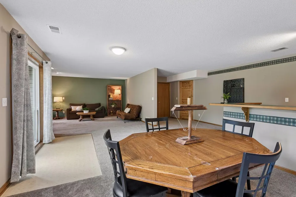 13185 Island View Drive NW Elk River, MN 55330